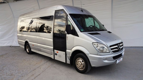 Мерседес спринтер турист. Mercedes Sprinter 518 CDI. Мерседес Спринтер 518 CDI фургон. Мерседес Спринтер класса турист. Автобус Мерседес Спринтер 518.