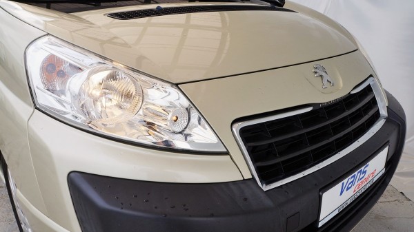 Peugeot: vehículos industriales, furgonetas y vehículos comerciales y camiones						Peugeot | AC Dodávky